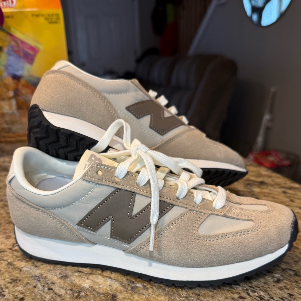 New Balance Beige and Cream Athletic Shoes